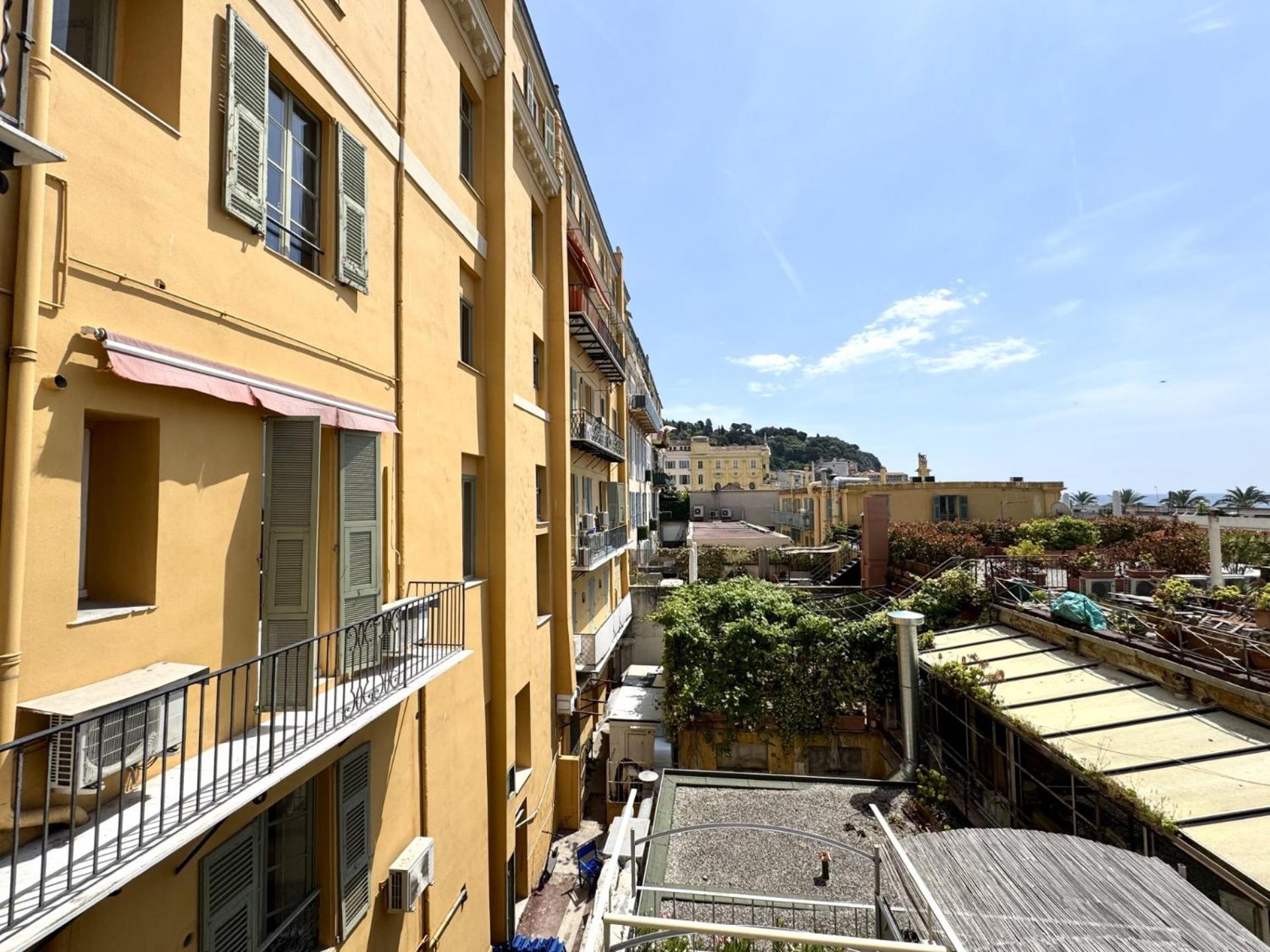 Aparthotel Riviera Nice Cote D'Azur - Old Town - Studio Ac - Sea View - 50M Promenade Des Anglais- La Maison Linda エクステリア 写真